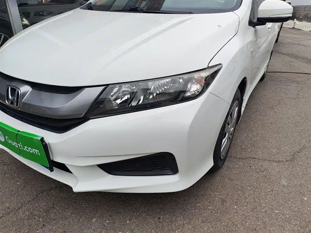 Honda City 2015 — фото 24