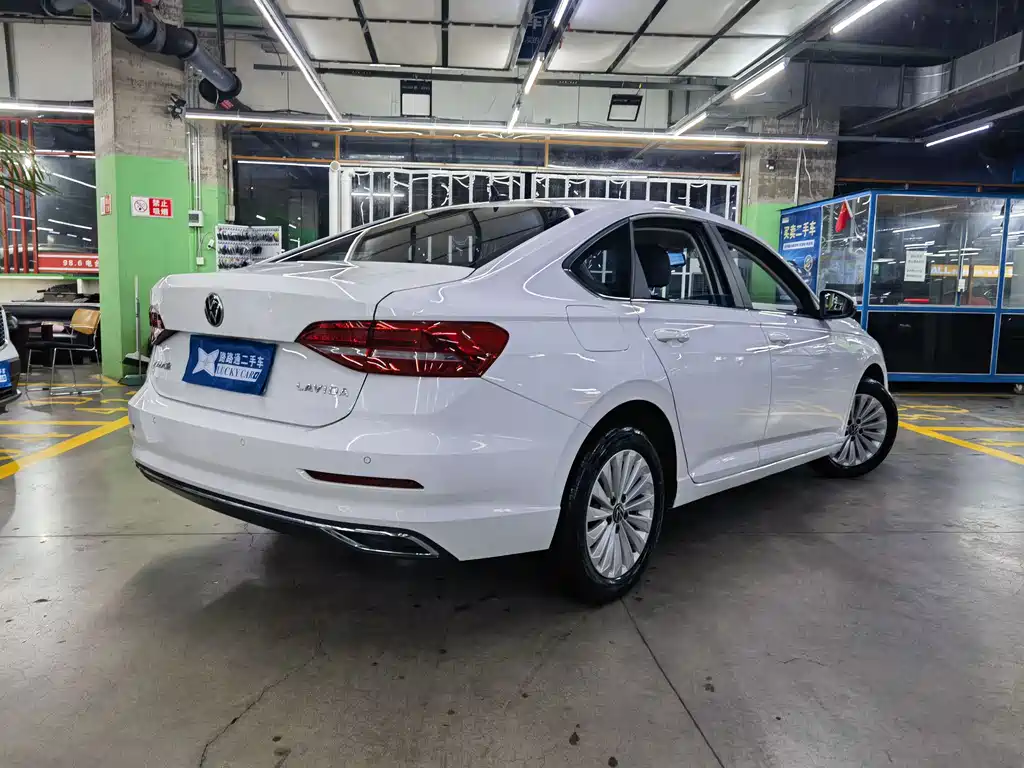 Volkswagen Lavida 2020