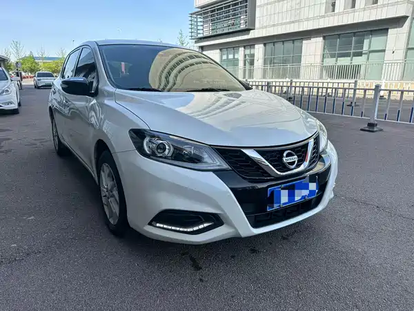 Nissan Tiida 2020