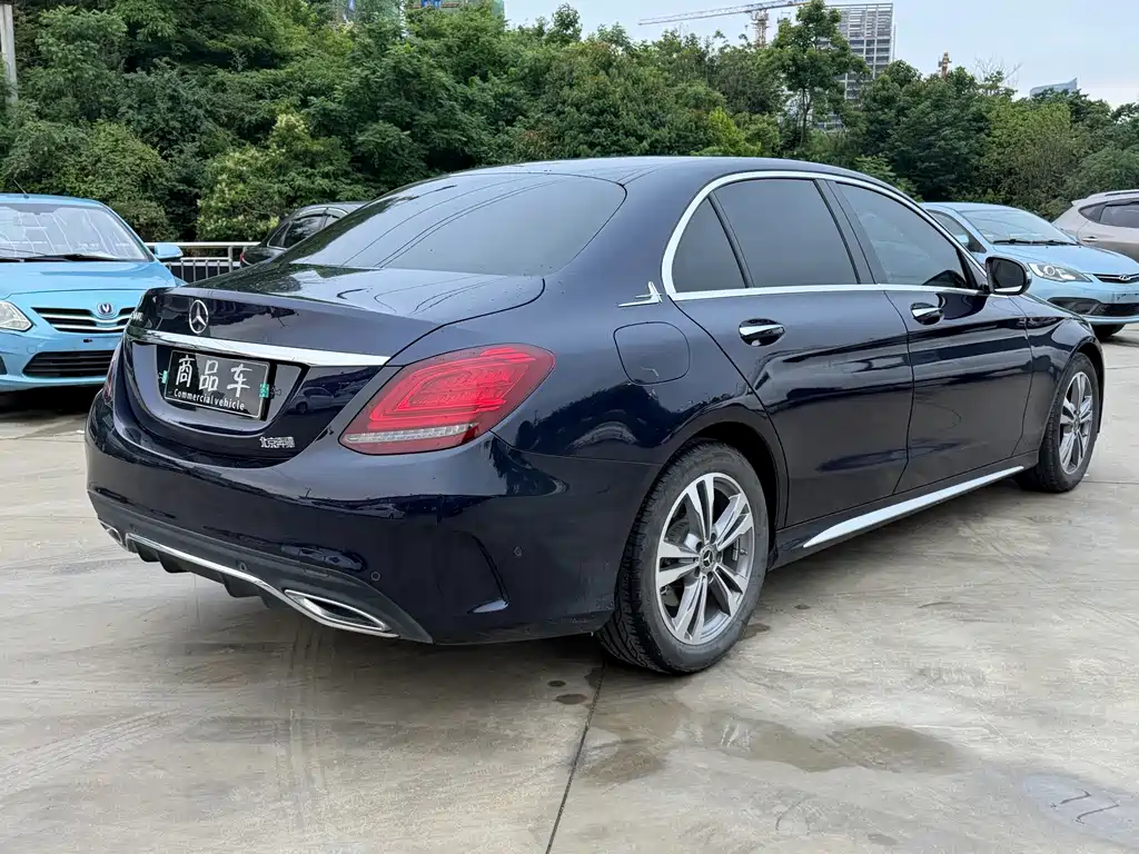 Mercedes-Benz C-Class 2020
