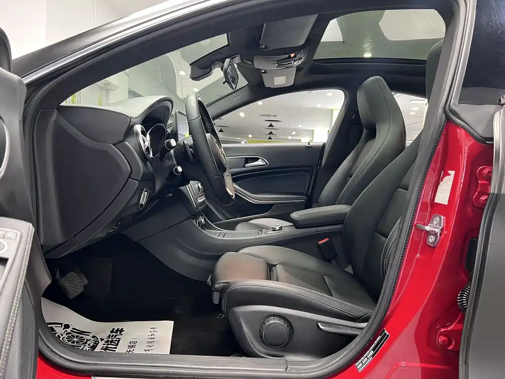 Mercedes-Benz CLA 2018 — фото 16