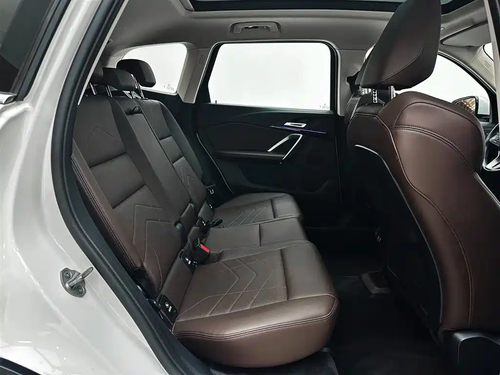 BMW X1 2023 — фото 23