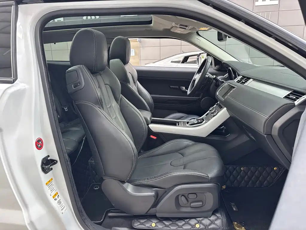 Land Rover Evoque 2014 — фото 25