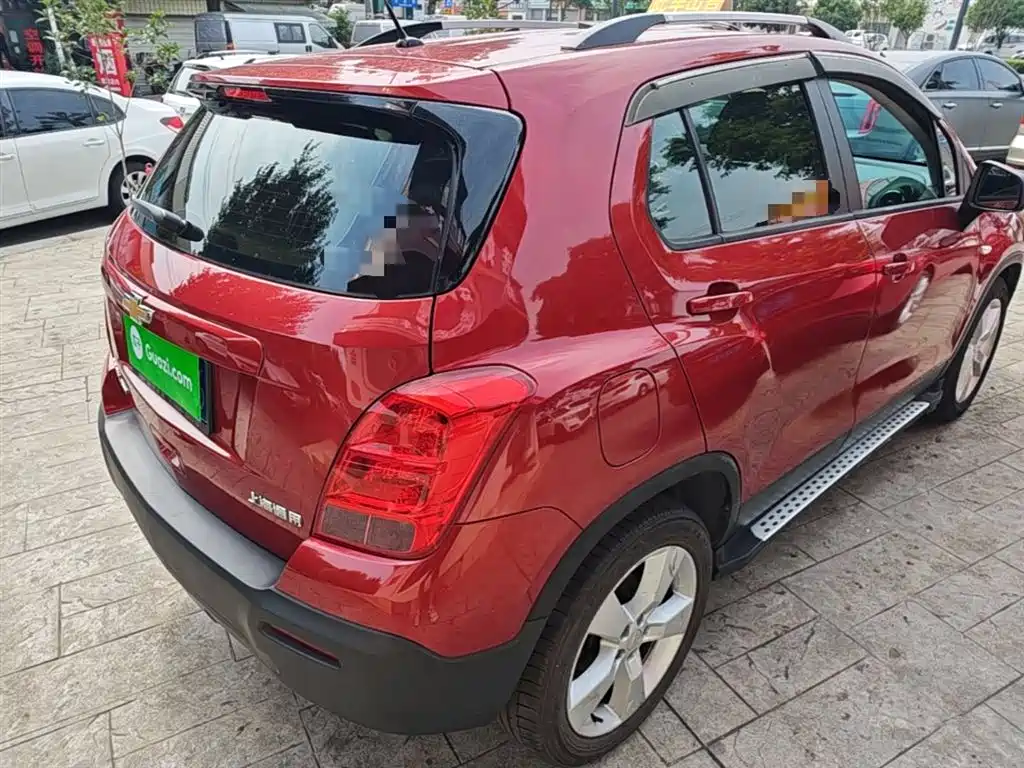 Chevrolet Trax 2015 — фото 7