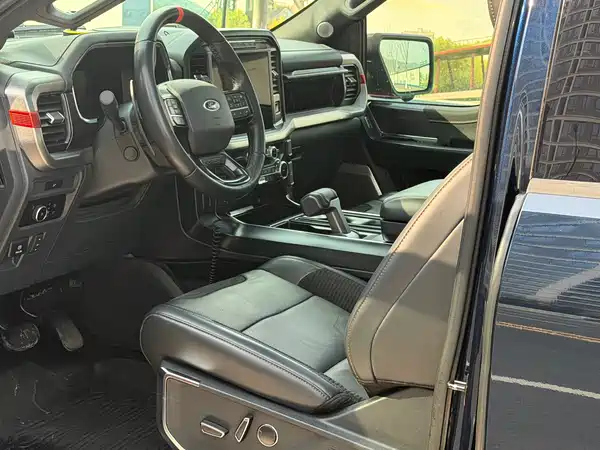 Ford F-150 Raptor 2023