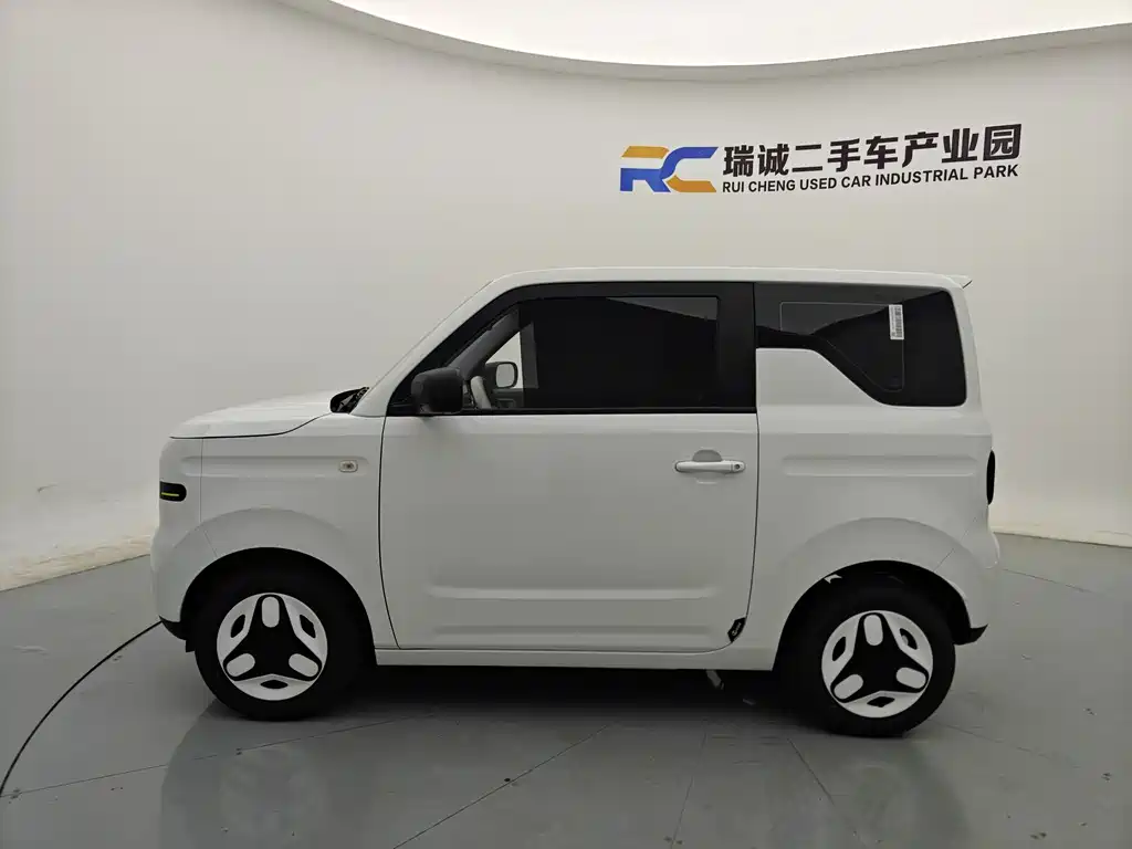 Geely Galaxy Panda 2025