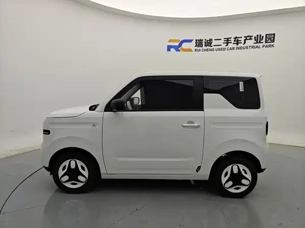 Geely Galaxy Panda 2025