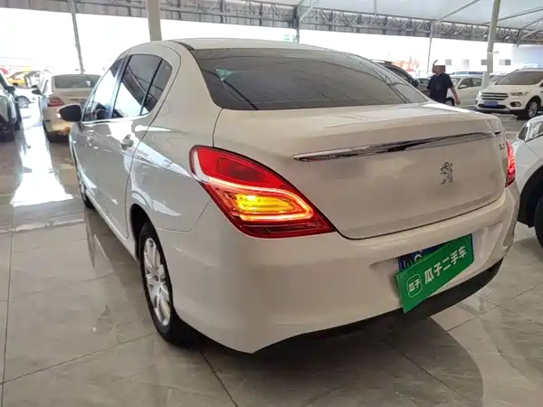 Peugeot 308 2014