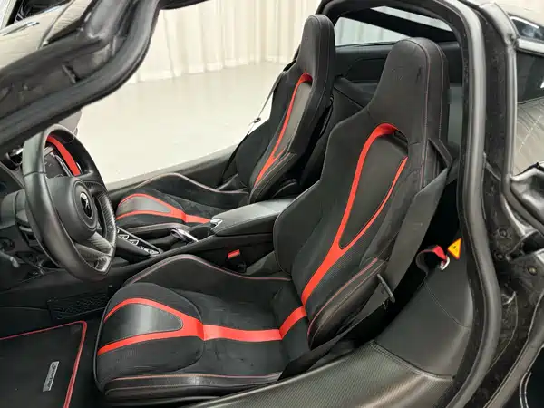 McLaren 720S 2019