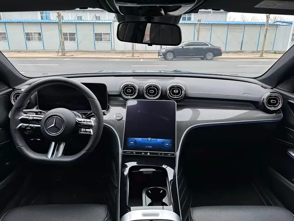 Mercedes-Benz C-Class 2022 — фото 6