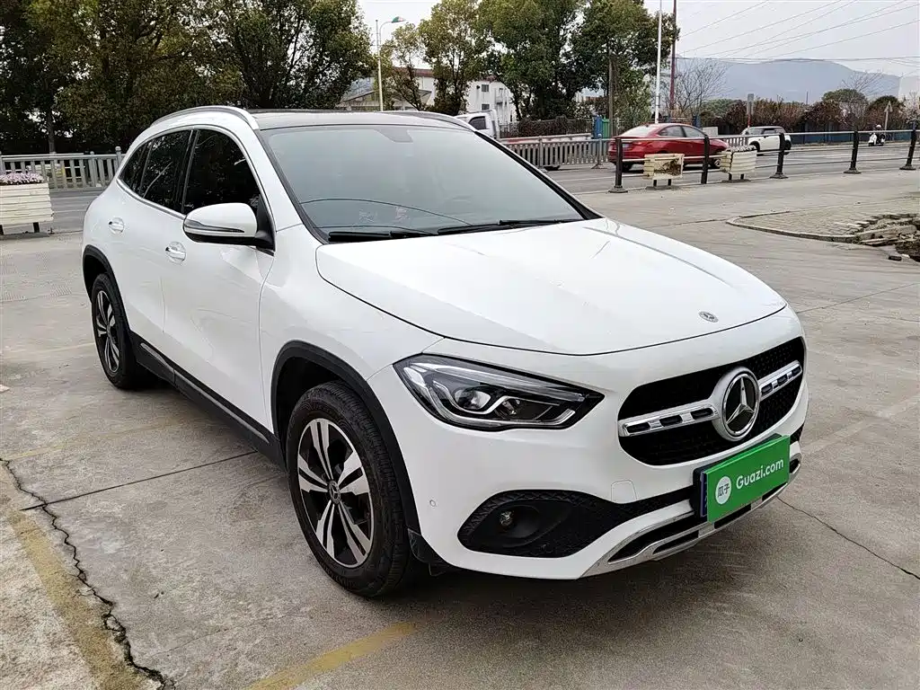 Mercedes-Benz GLA 2021 — фото 4
