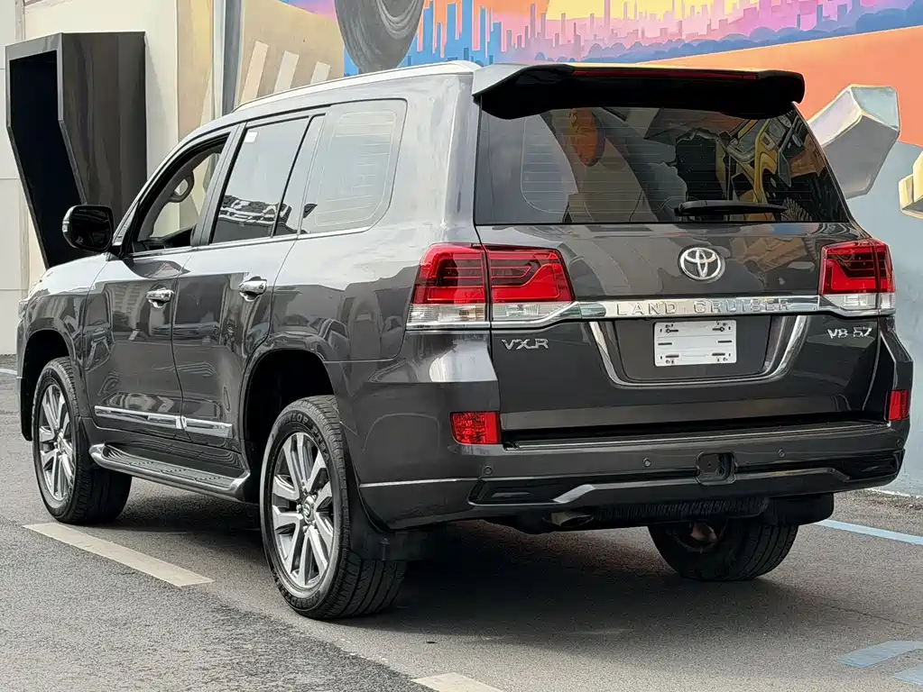 Toyota Land Cruiser 2019 — фото 5