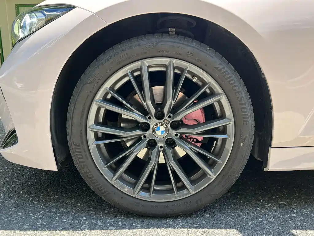 BMW 3 Series 2024