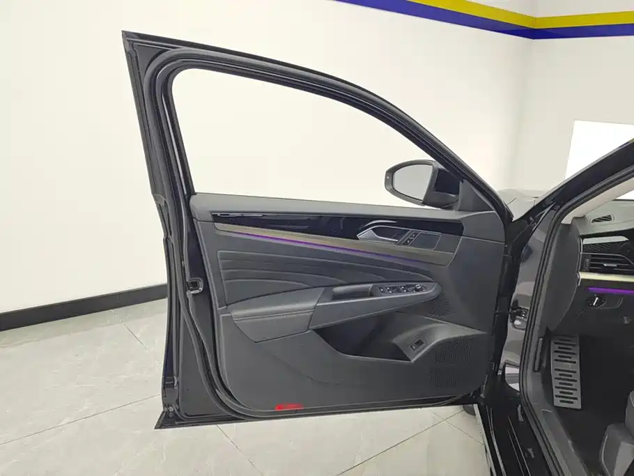 Volkswagen Passat 2022