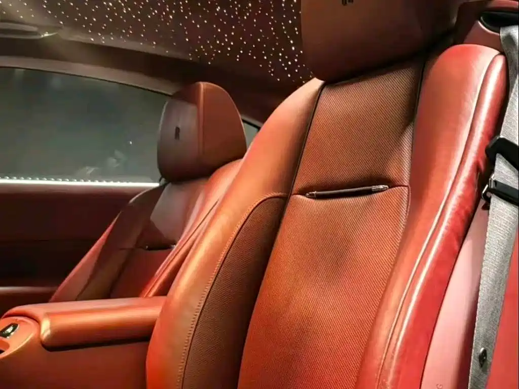 Rolls-Royce Phantom 2015 — фото 7