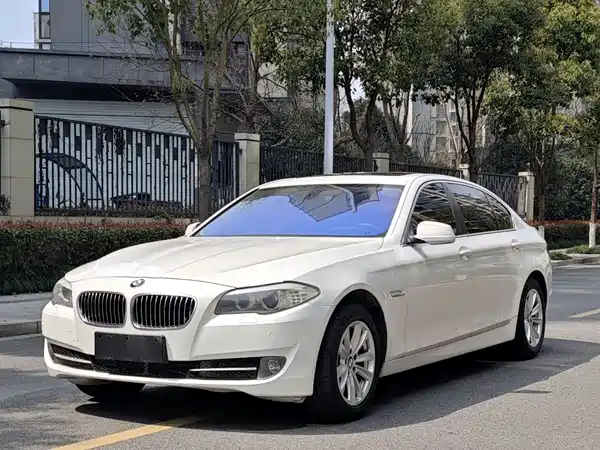 BMW 5 Series 2012