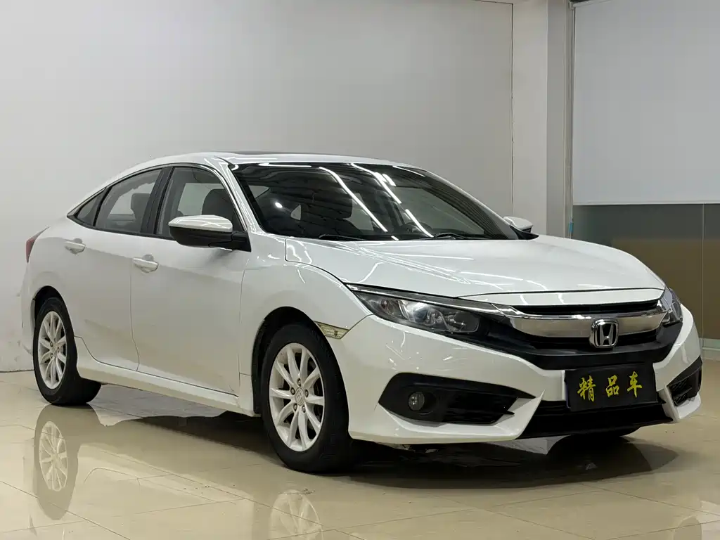 Honda Civic 2018 — фото 1
