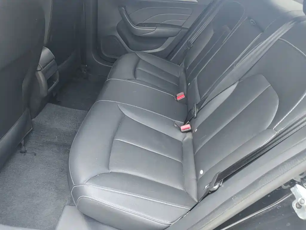Roewe i6 Classic 2019 — фото 17