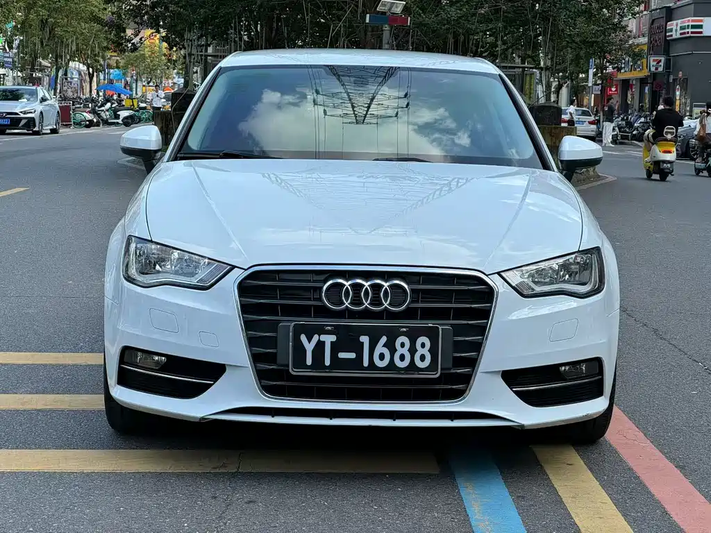 Audi A3 2017 — фото 2