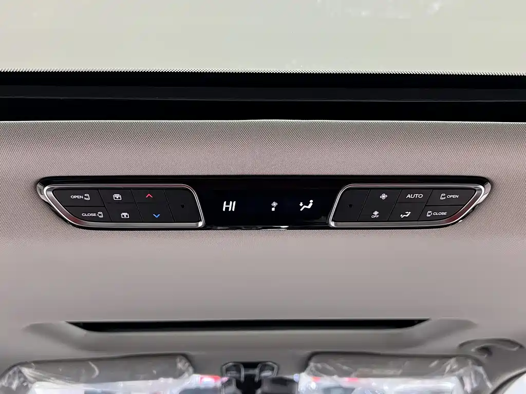 GAC Motor Trumpchi M8 2026 — фото 10