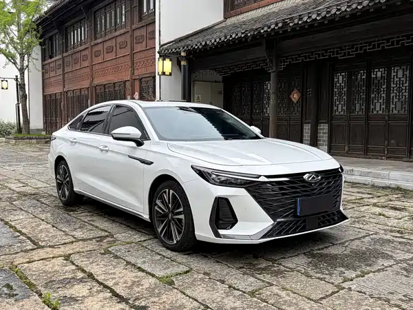 Chery Arrizo 8 2025