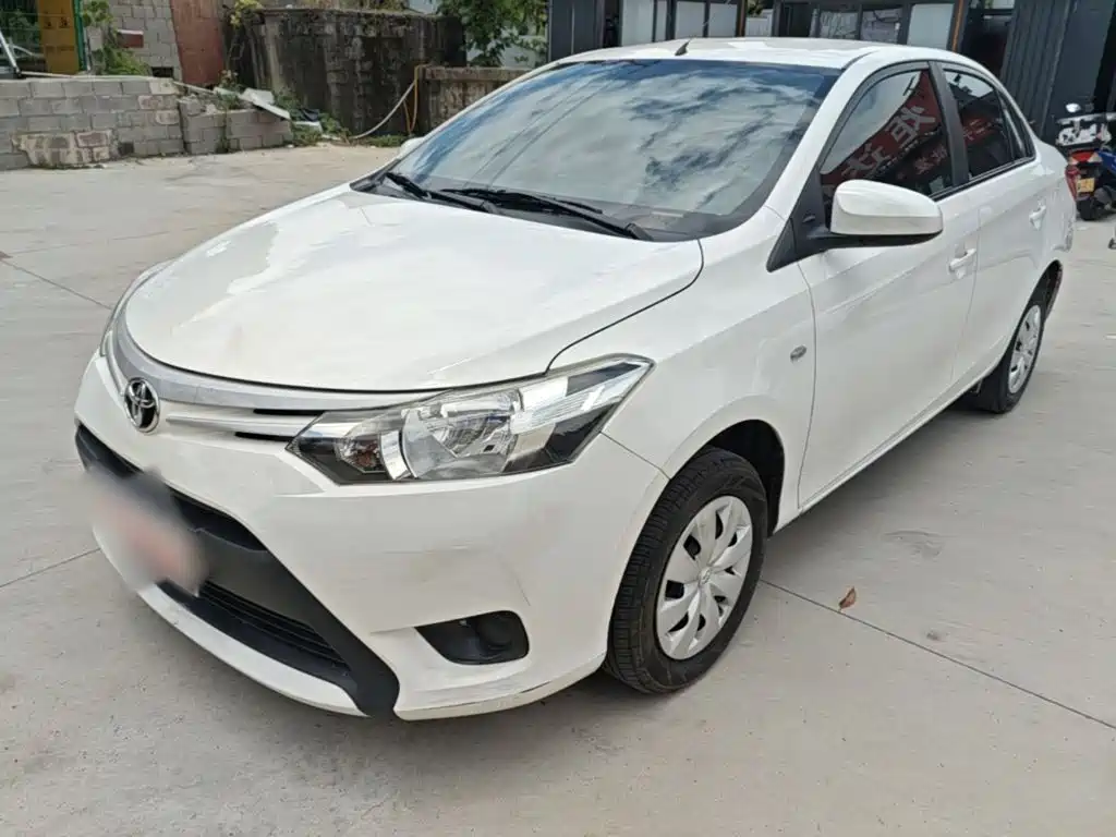 Toyota Vios 2015