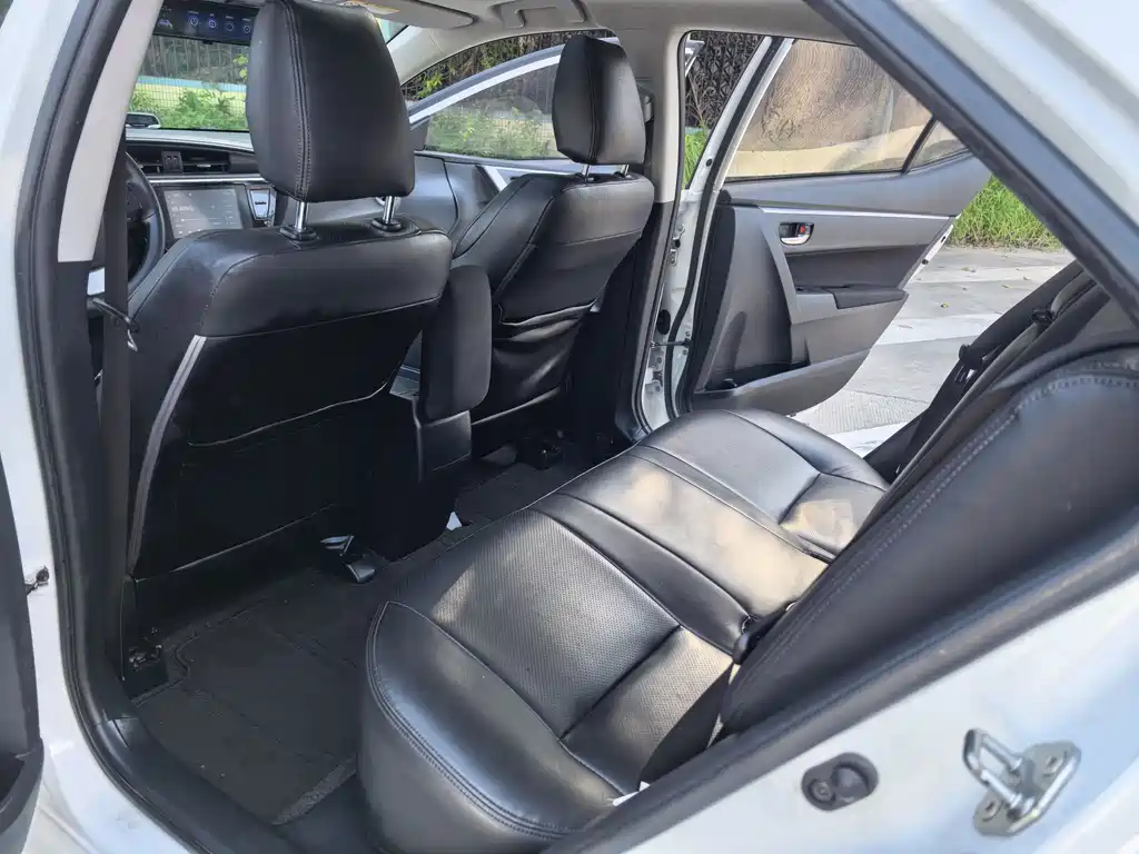 Toyota Levin 2017 — фото 12