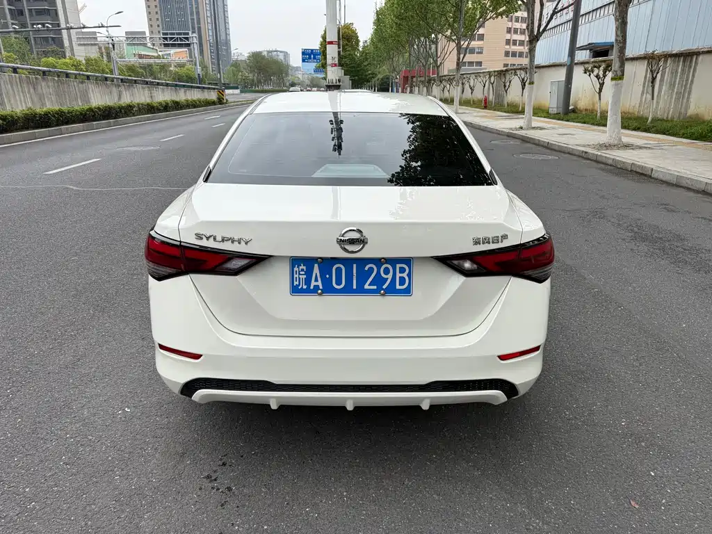 Nissan Sylphy 2022 — фото 6