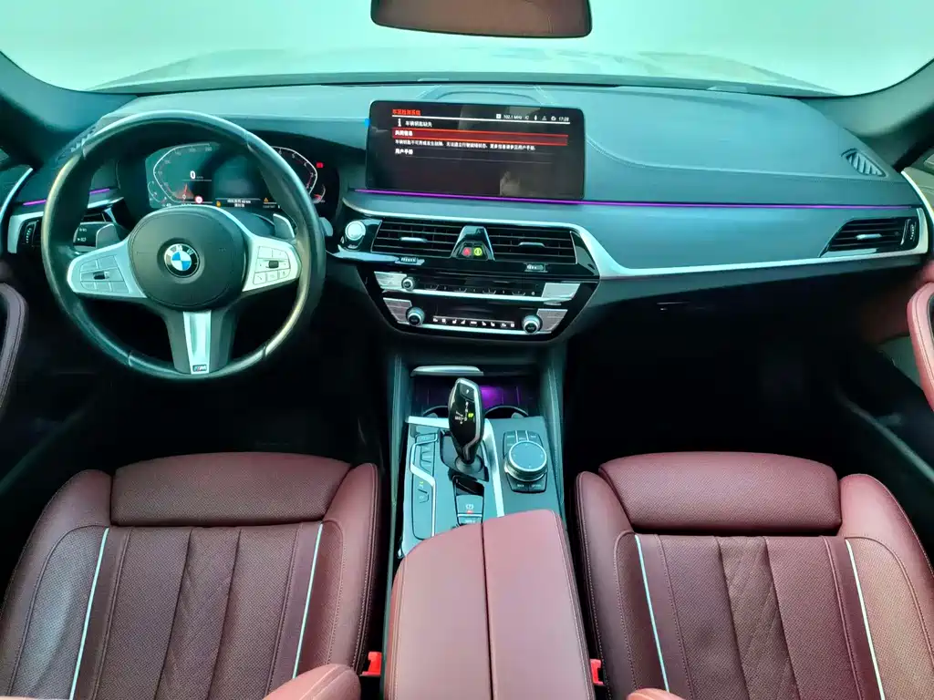 BMW 5 Series 2023 — фото 19
