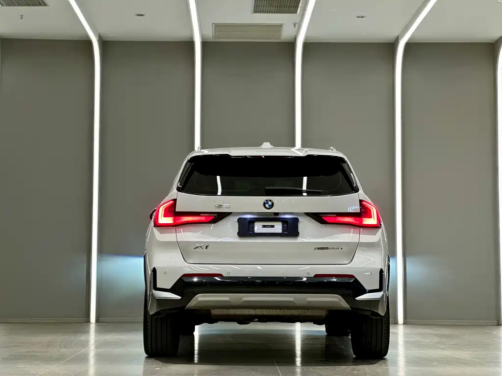 BMW X1 2025 — фото 11