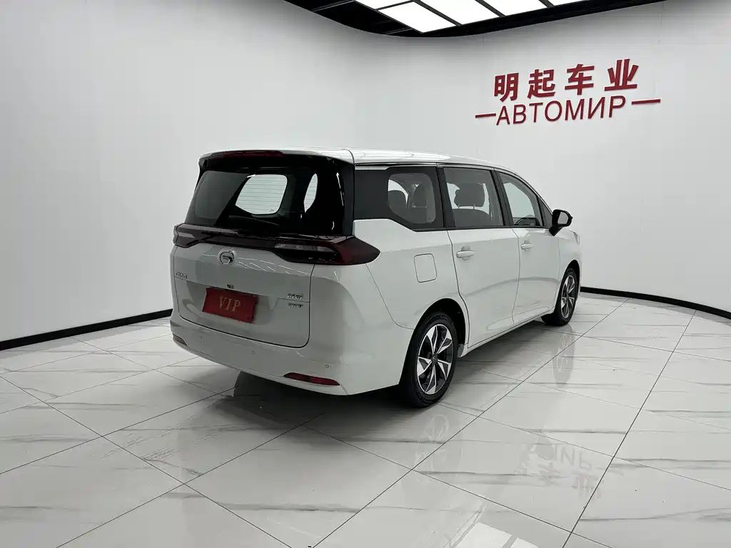 GAC Motor Trumpchi M6 2022 — фото 9