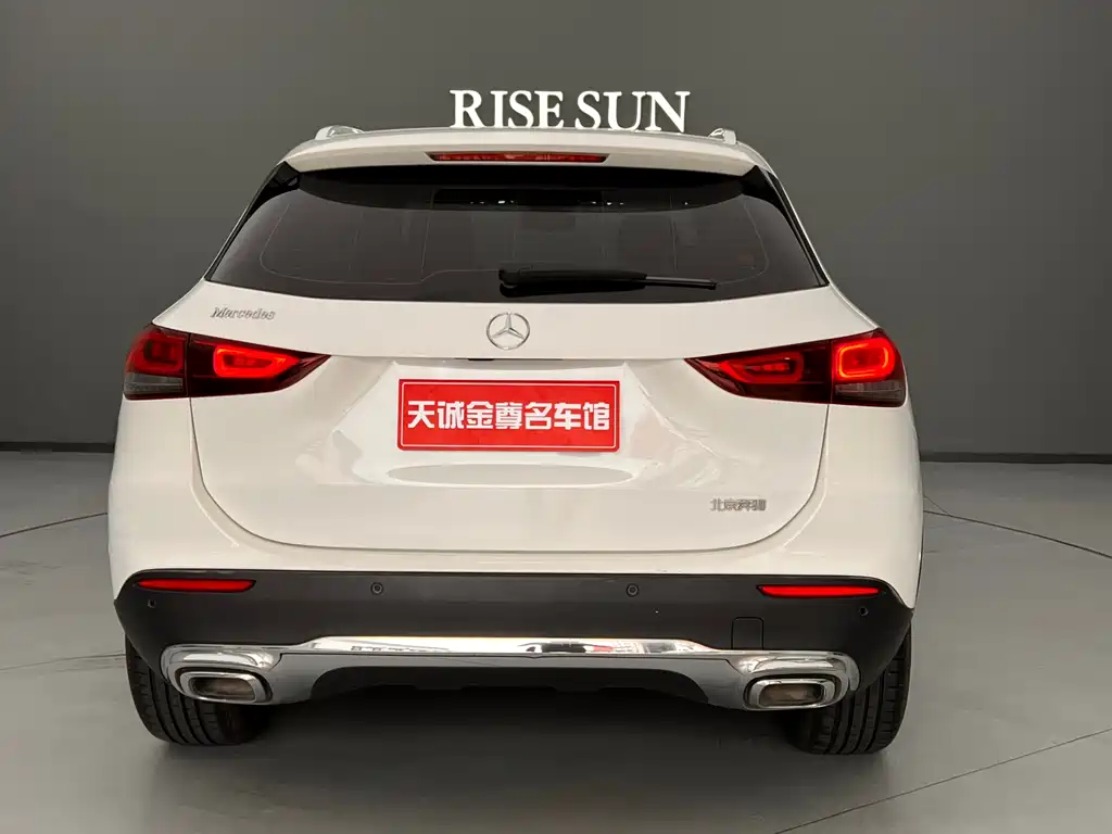 Mercedes-Benz GLA 2023 — фото 32