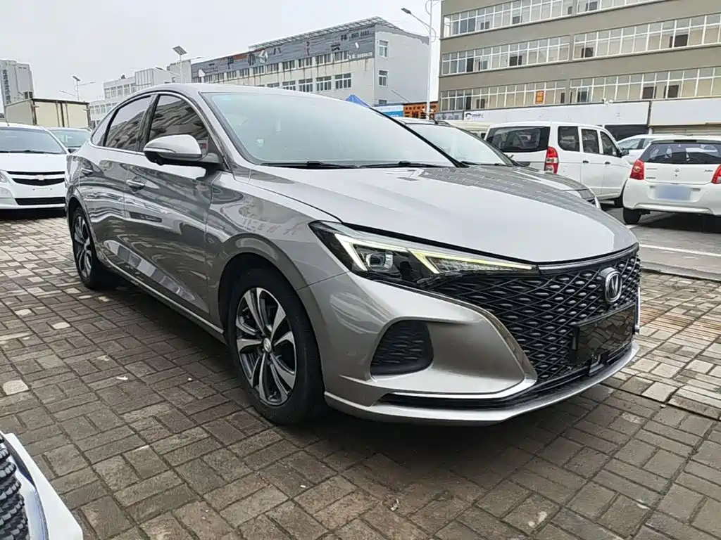 Changan Eado 2020 — фото 4