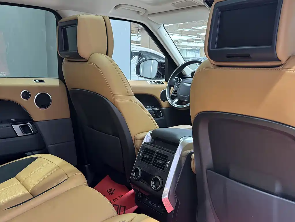 Land Rover Range Rover Sport 2022 — фото 23