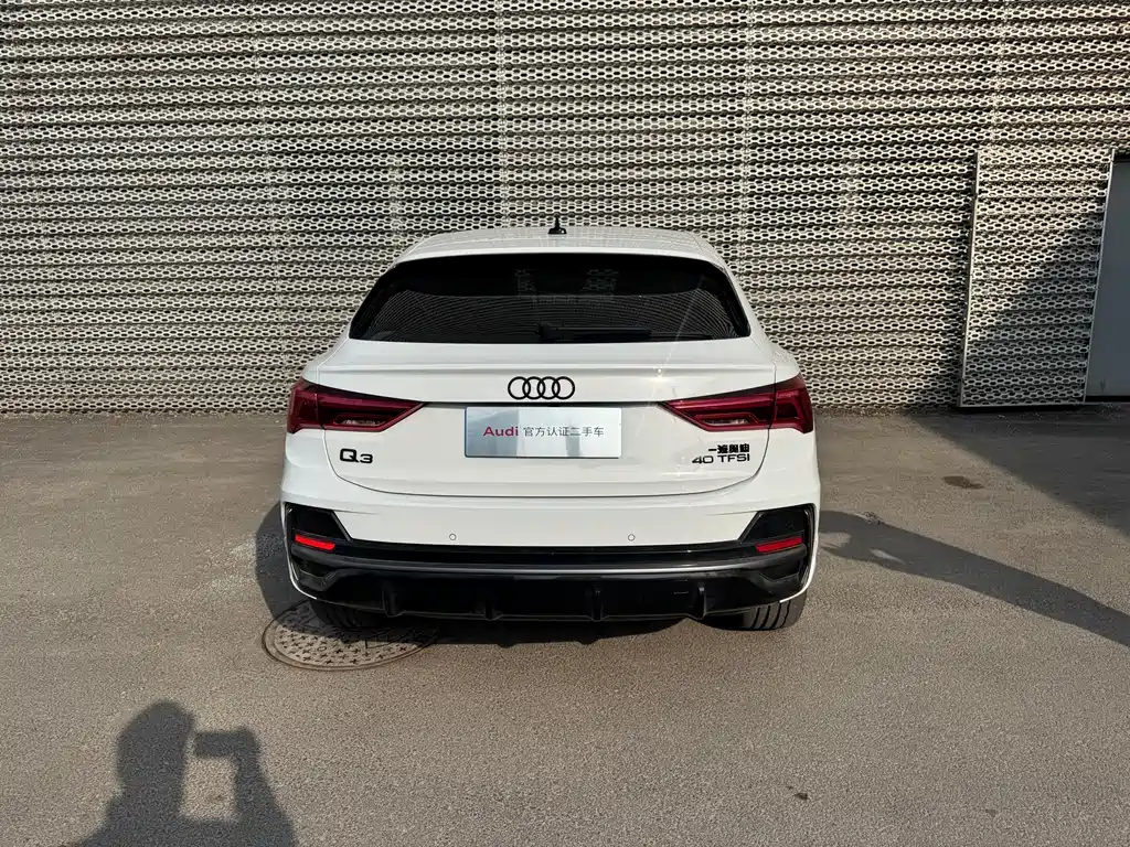 Audi Q3 Sportback 2025 — фото 6