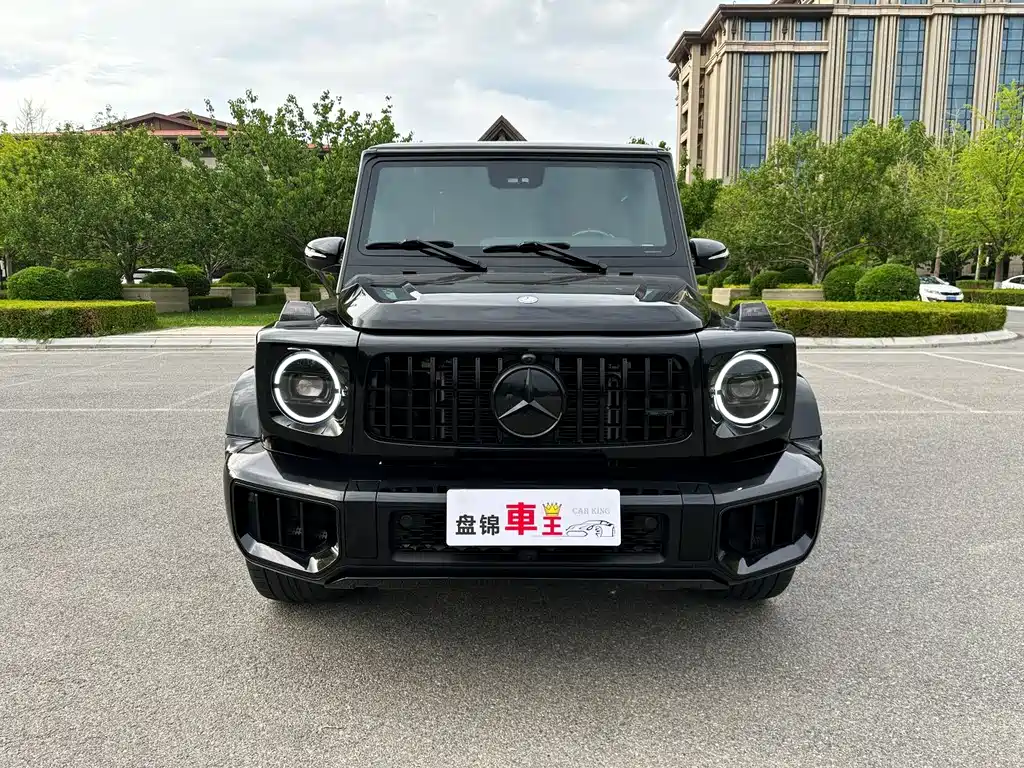 Mercedes-Benz G-Class 2011