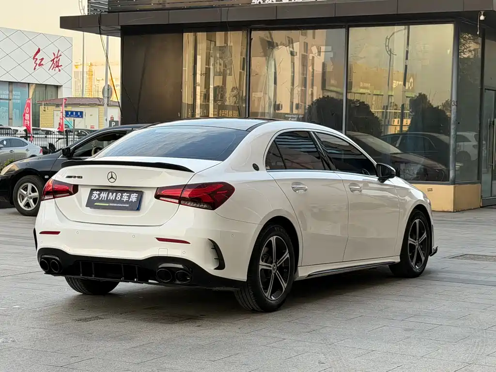 Mercedes-Benz A-Class 2023 — фото 17