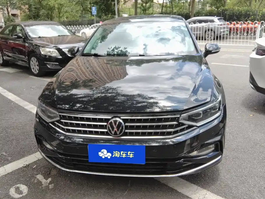 Volkswagen Magotan 2023