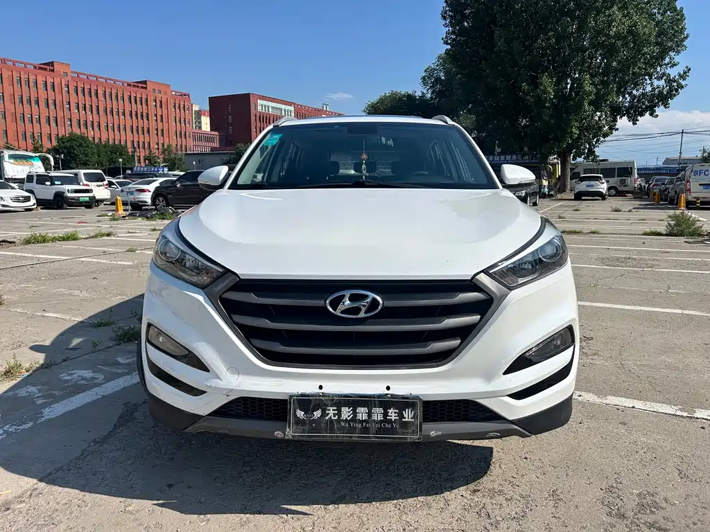 Hyundai Tucson 2017 — фото 2