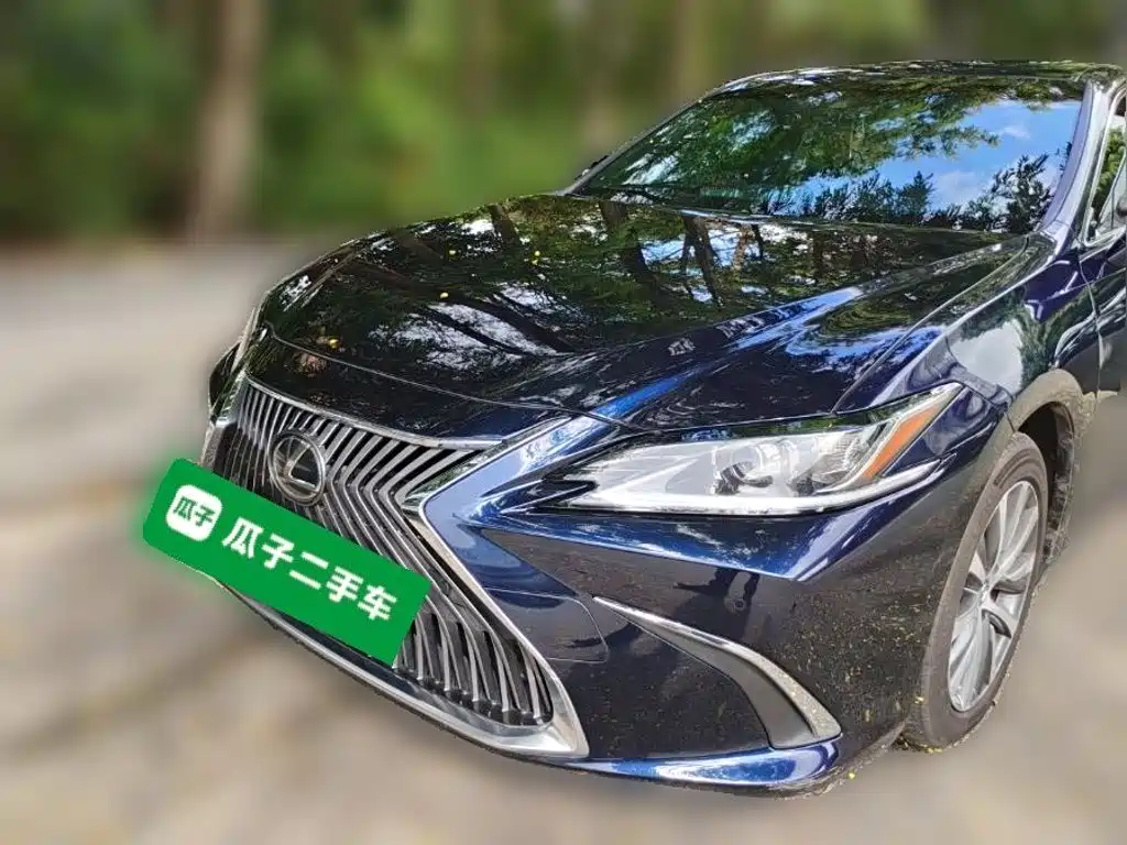 Lexus ES 2021 — фото 2