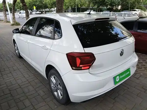 Volkswagen Polo 2021
