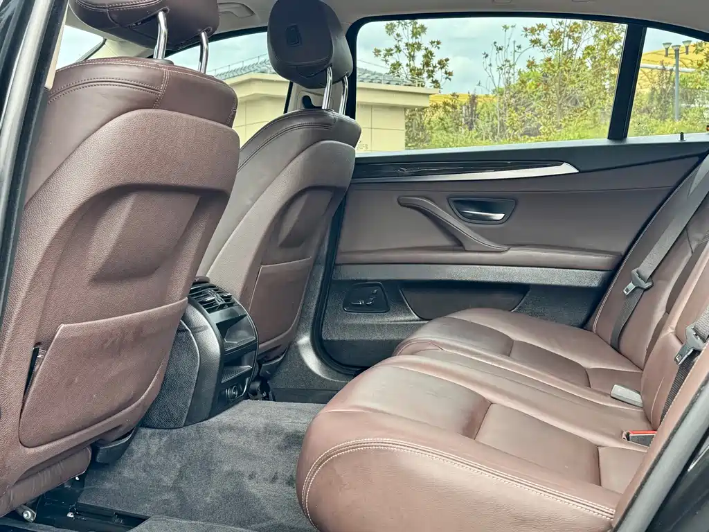 BMW 5 Series 2016