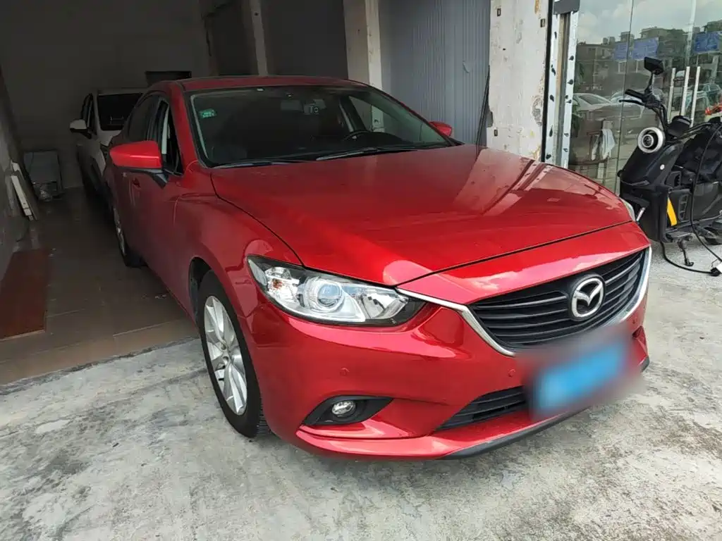 Mazda Atenza 2015