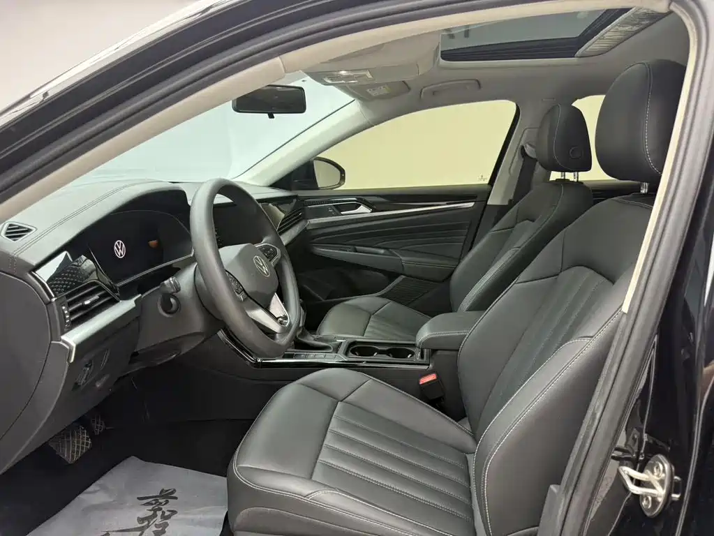 Volkswagen Passat 2022