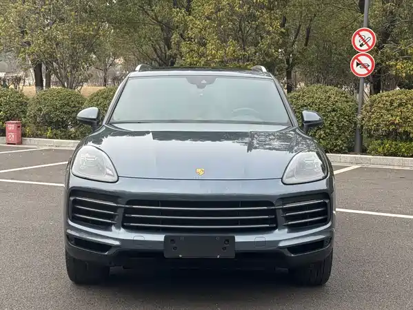 Porsche Cayenne 2019
