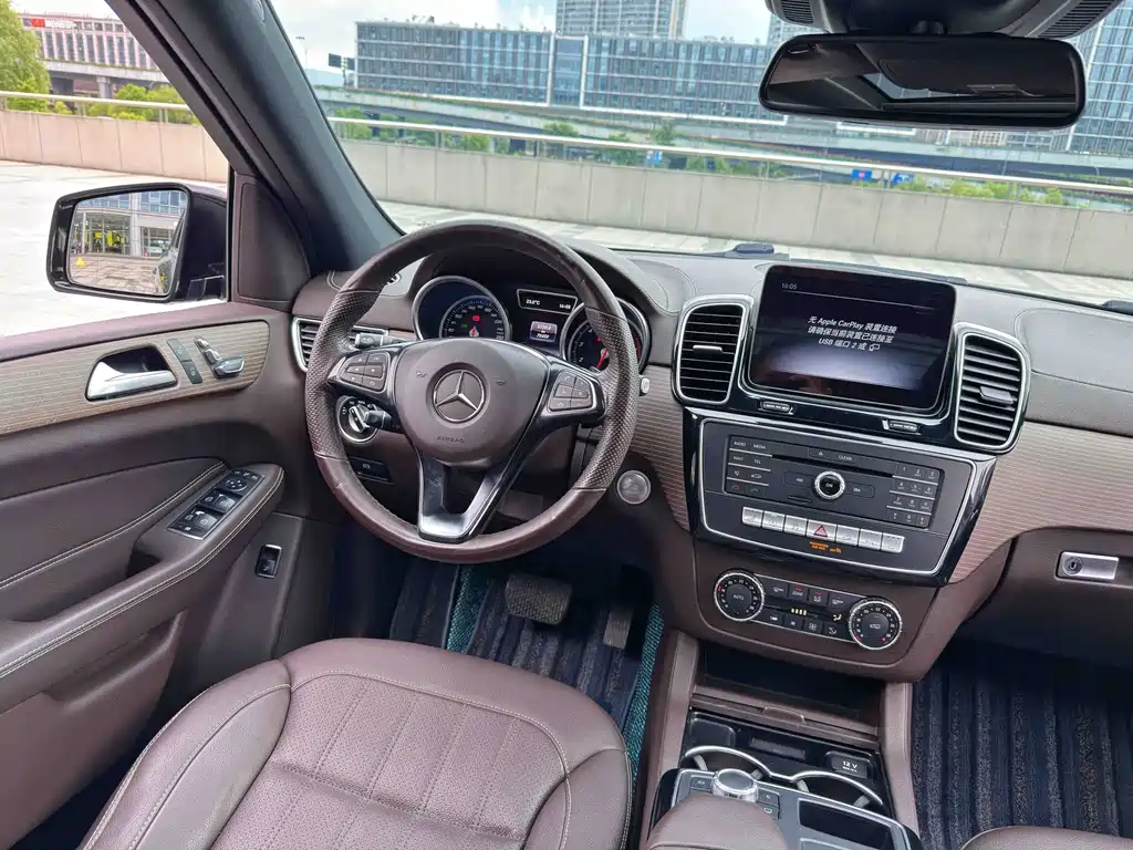 Mercedes-Benz GLE 2019 — фото 8