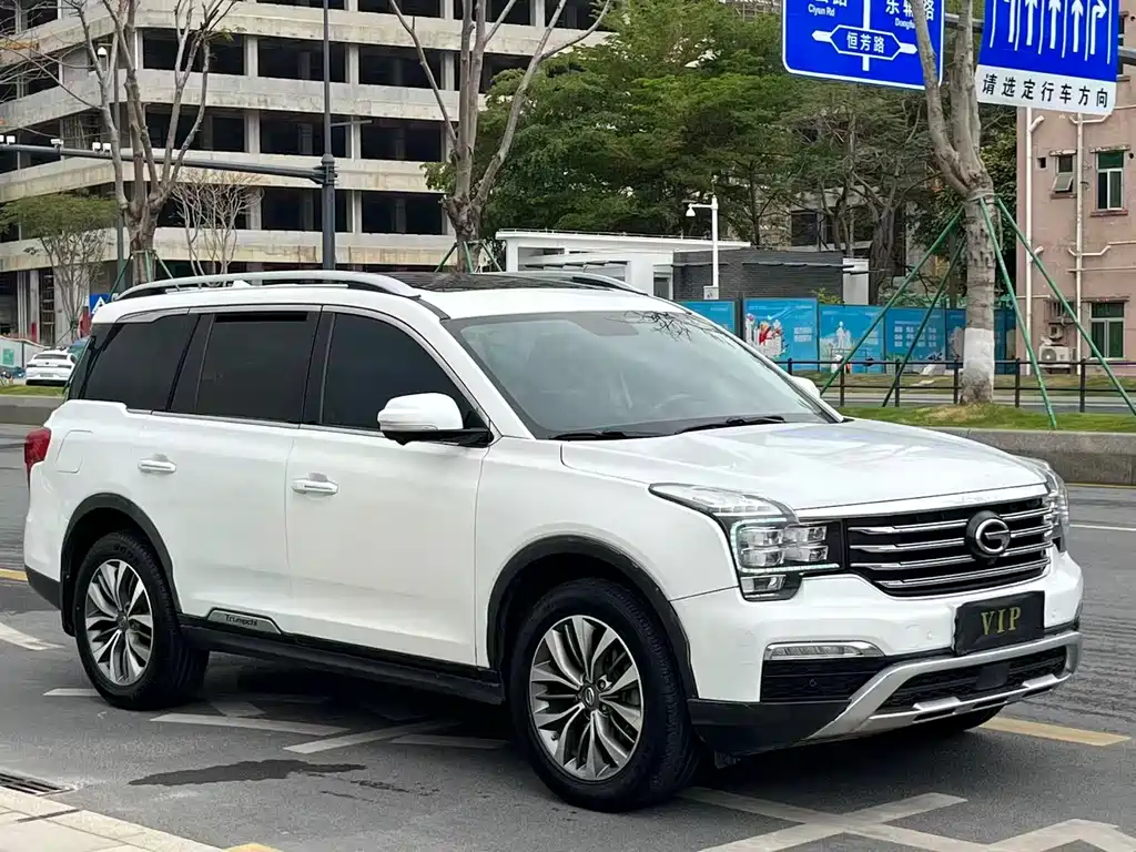GAC Motor Trumpchi GS8 2018 — фото 3