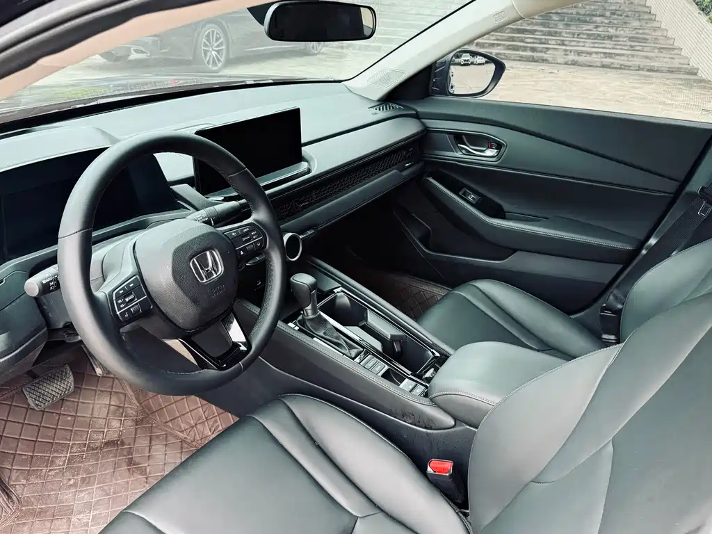 Honda Accord 2025 — фото 19