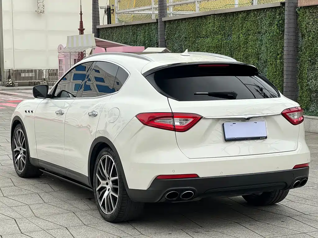 Maserati Levante 2018 — фото 4