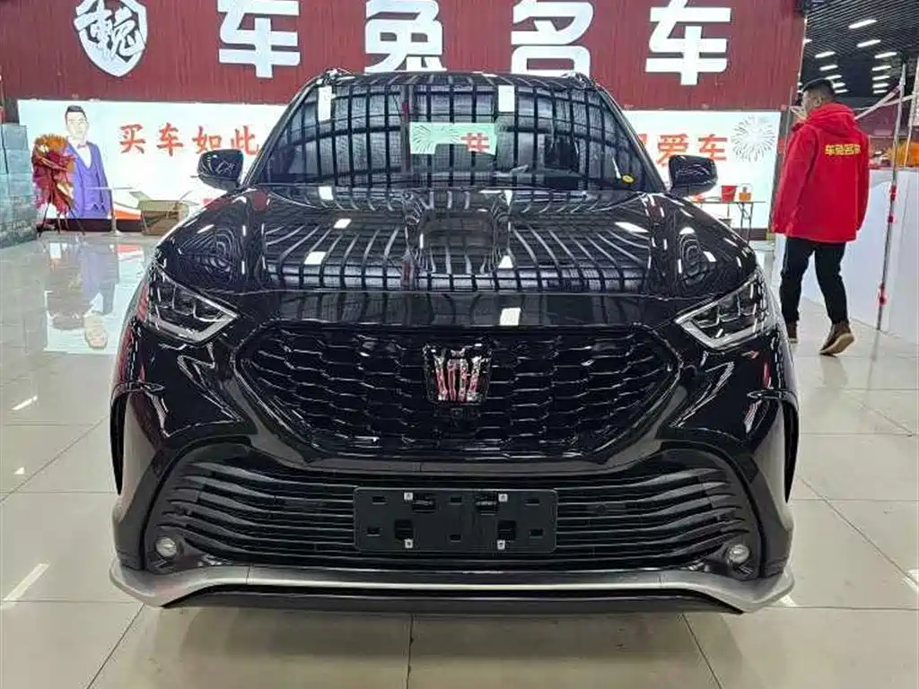 Toyota Crown Kluger 2025